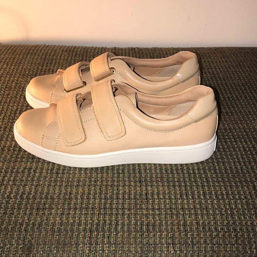 Calvin Klein shoes - Picture 2 of 3